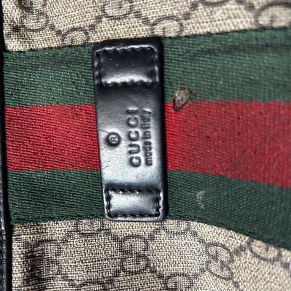 Gucci Beige and Black Messenger Bag with Red and Green Stripe - Picture 3 of 8